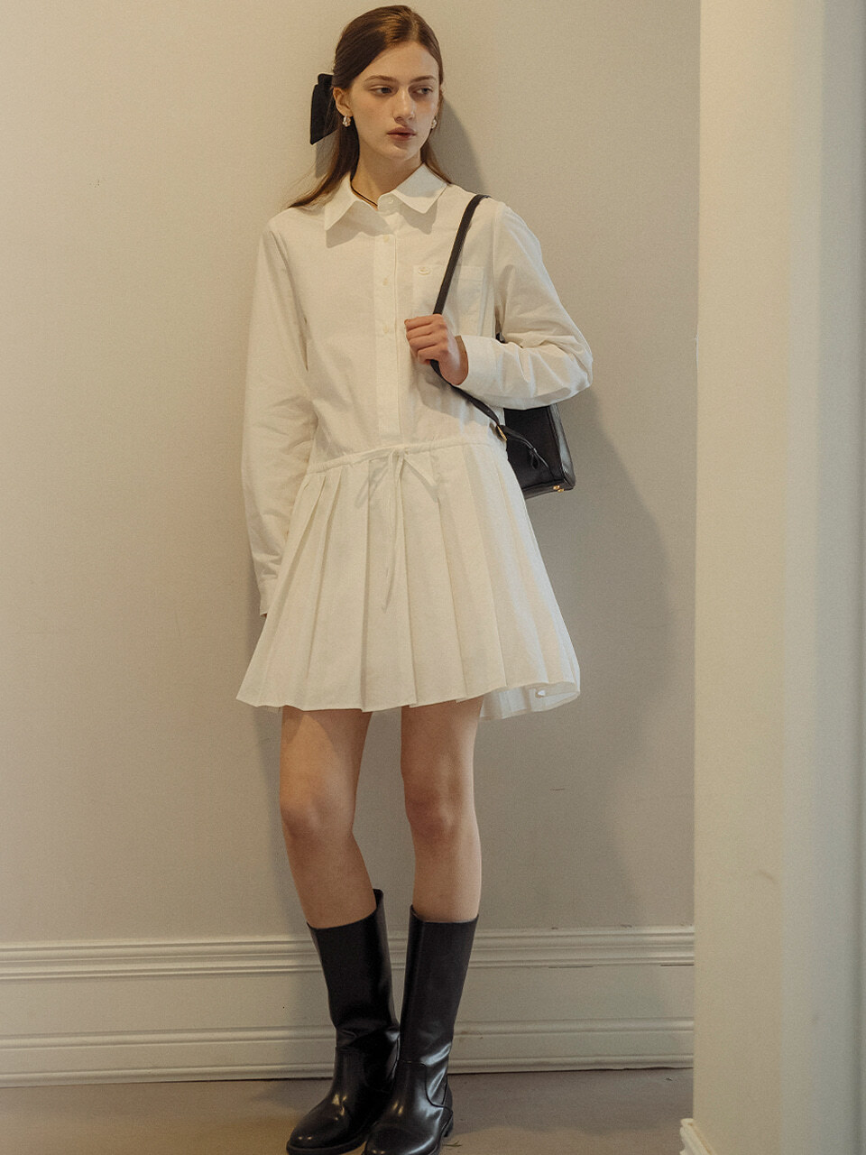Pleats point collar OPS_Ivory