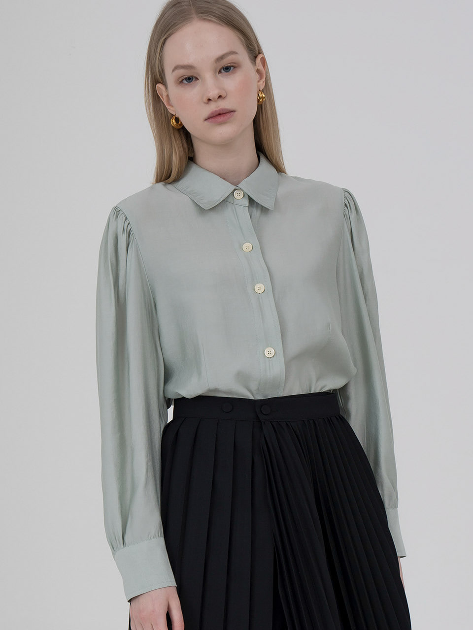 [문채원 착용] [한승연 착용] Puff sleeve blouse in mint