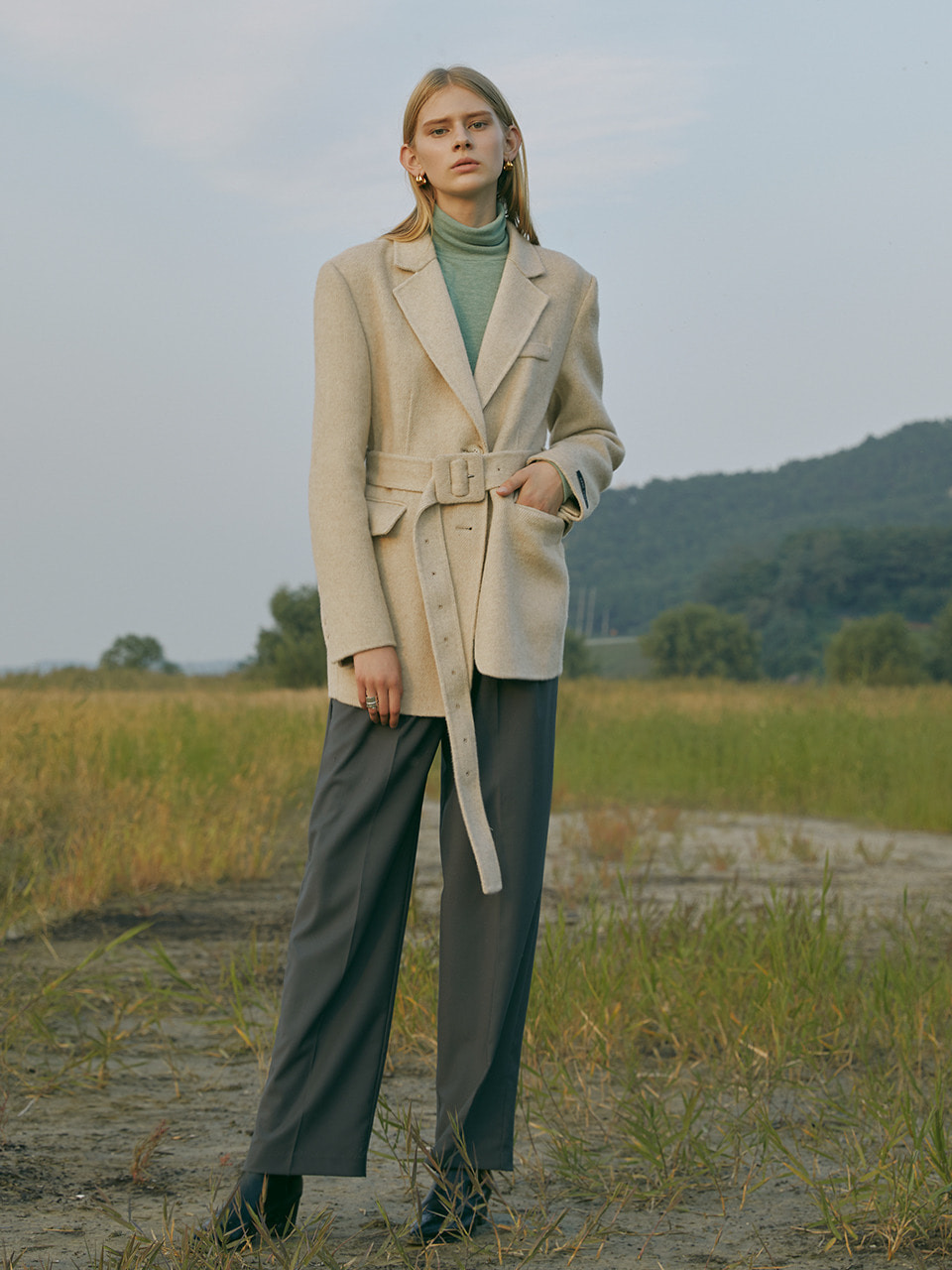 [LAST 2장]Premium handmade alpaca blend wool asymmetrical belted jacket in otmeal