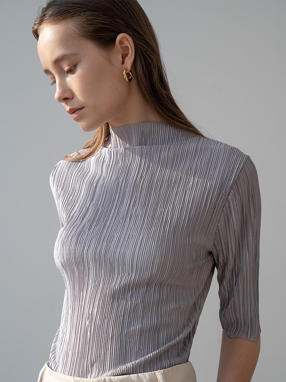 [LAST 2장] New multi pleated mockneck blouse in grey