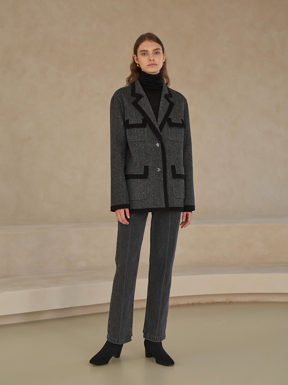 [Last 1장]Premium handmade wool contrast coat in black herringbone