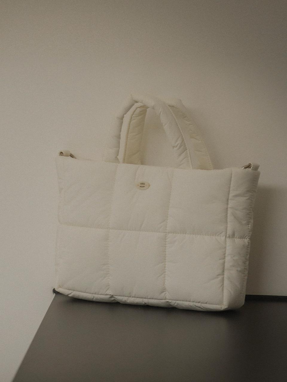 3-way square soft quilting bag_Ivory