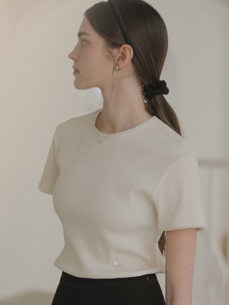 Lace detail ribbed jersey t-shirt_Ivory